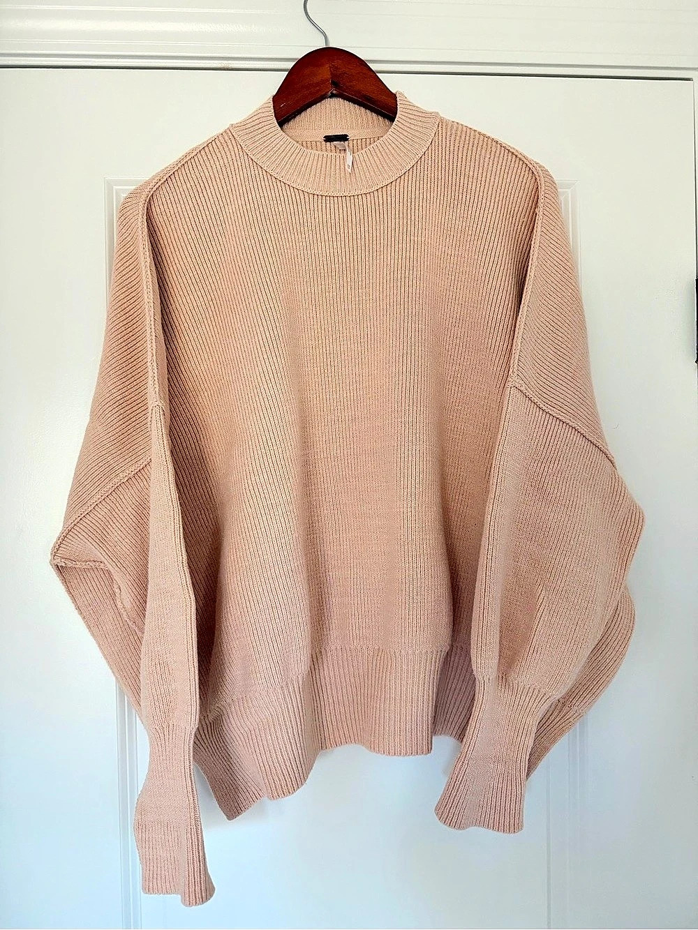 Free People Easy Street Tunic Sweater. Color in Peach Parfait Size XS